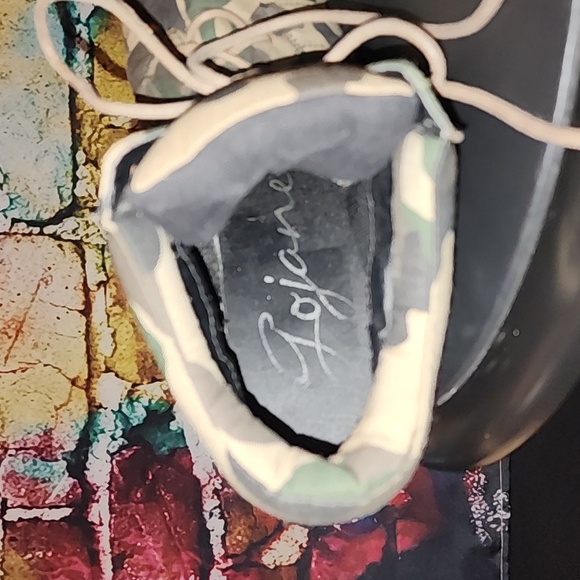 🔥Hidden Wedge Spike Studded Camo Sneaker Heels Alt-Fashion Punk AS IS - Picture 7 of 9